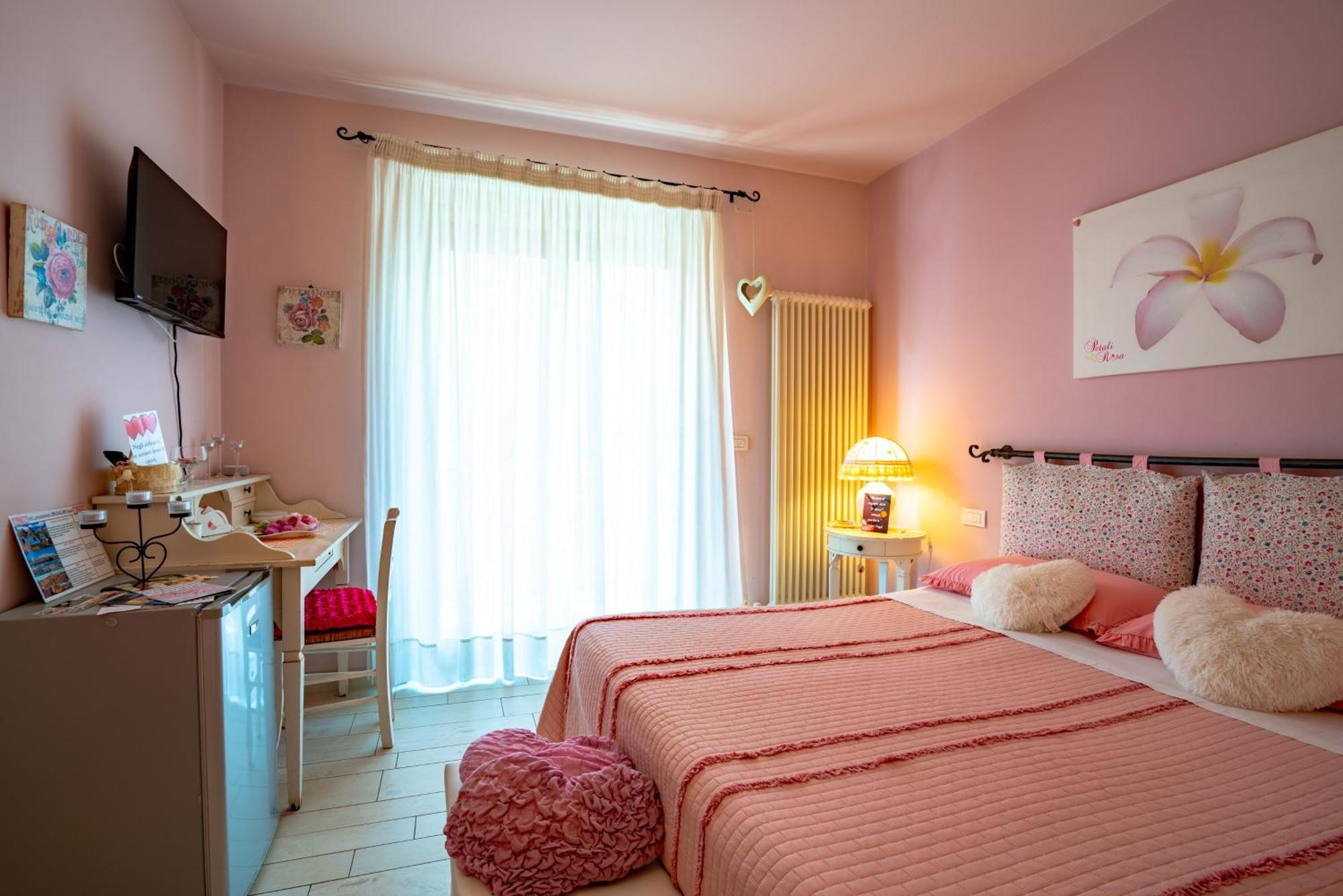 Petali Rosa Bed & Breakfast Polignano a Mare Eksteriør bilde